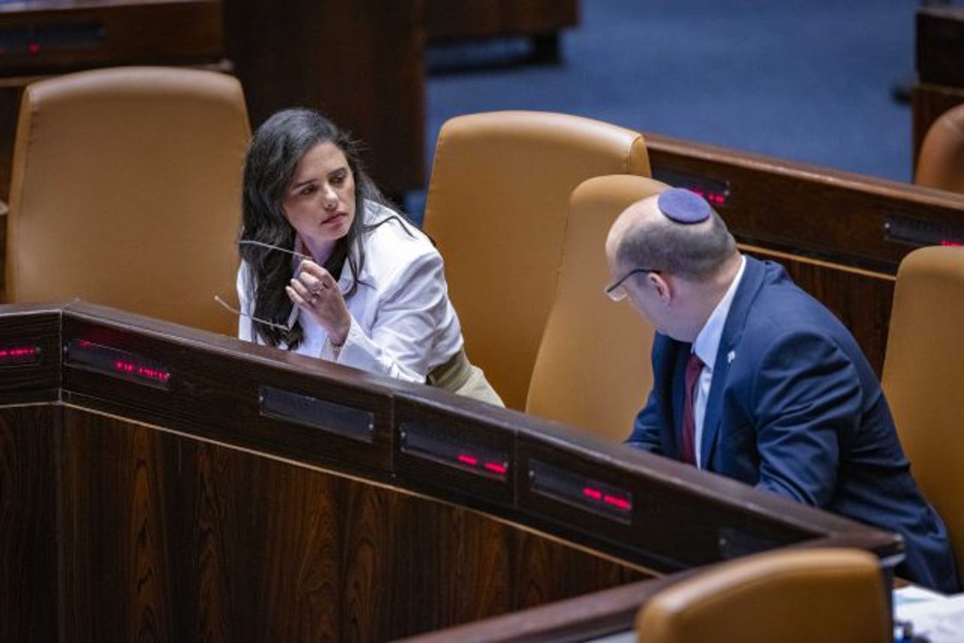 בנט ושקד במליאת הכנסת