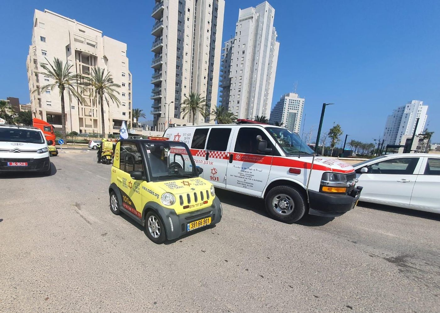 אירוע ירי בנתניה: דיווח על אדם שנמצא ירוי ברכב
