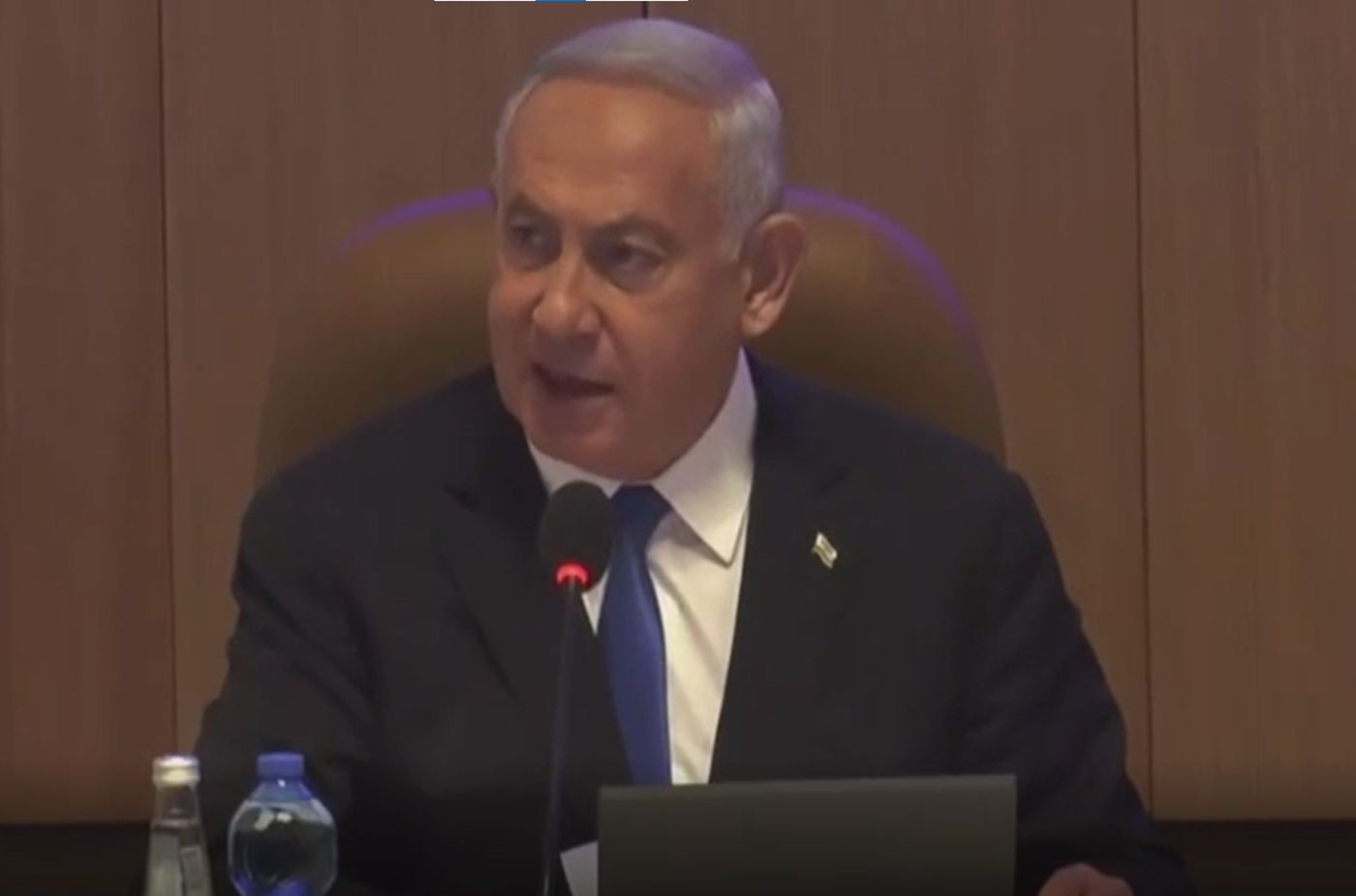 נתניהו: "בתוך הממשלה מגנים הנפת דגלי ישראל"