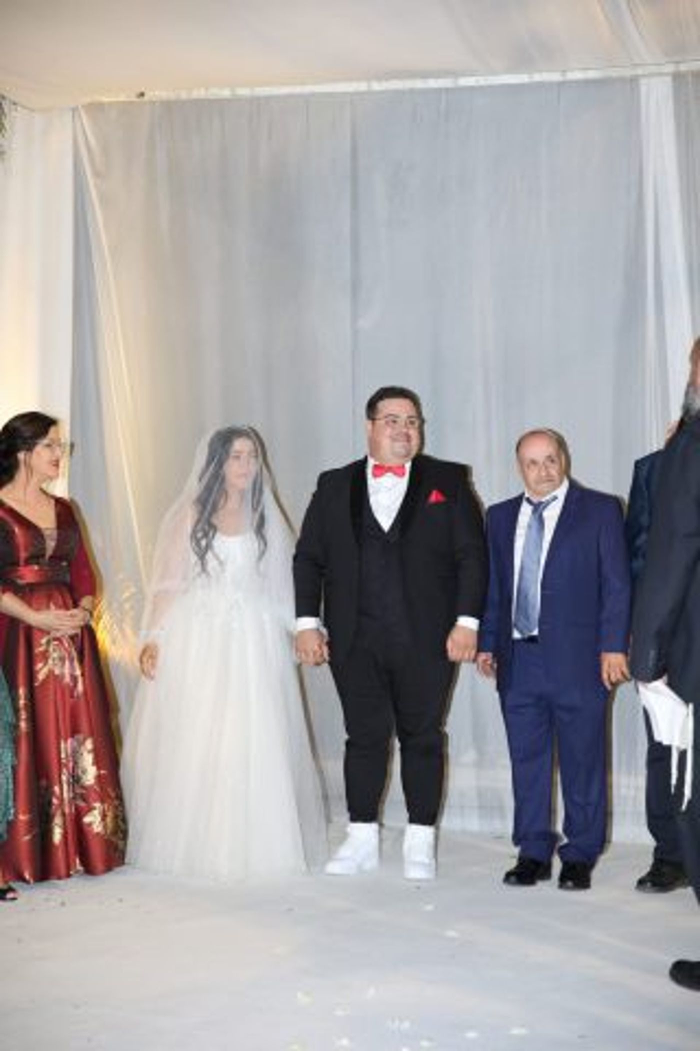מקורי: אוראל צברי וסיון תם התחתנו בסגנון פסטיגל