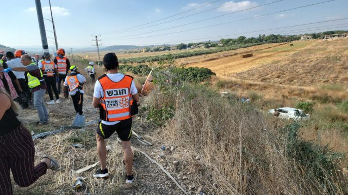 תאונת האוטובוס בכביש 1: כל הלכודים חולצו