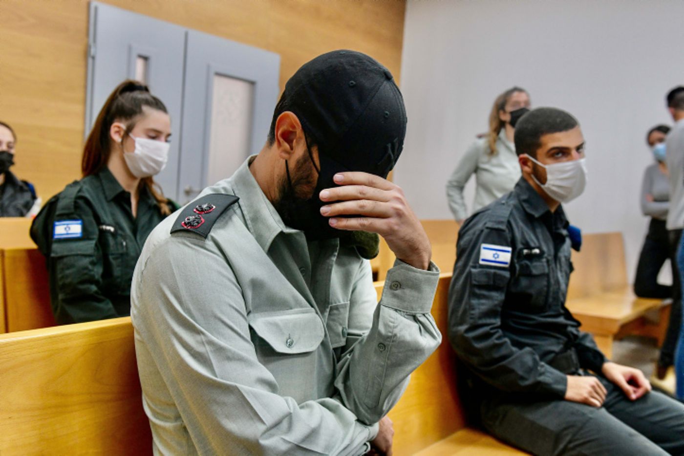 למרות הסערה: ההסדר עם הקצין המטריד יישאר