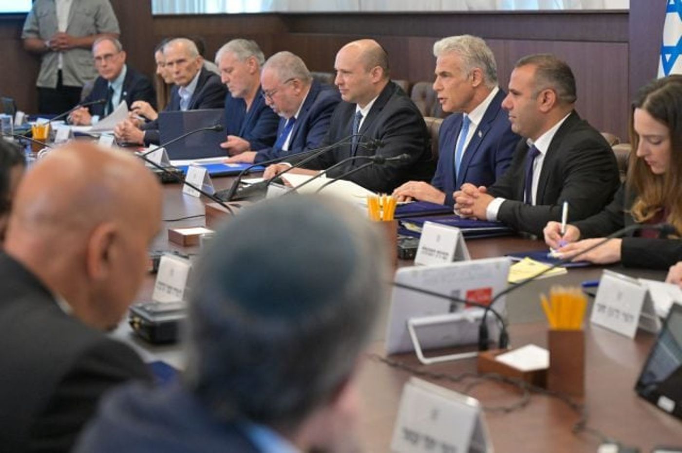 ישיבת ממשלה.