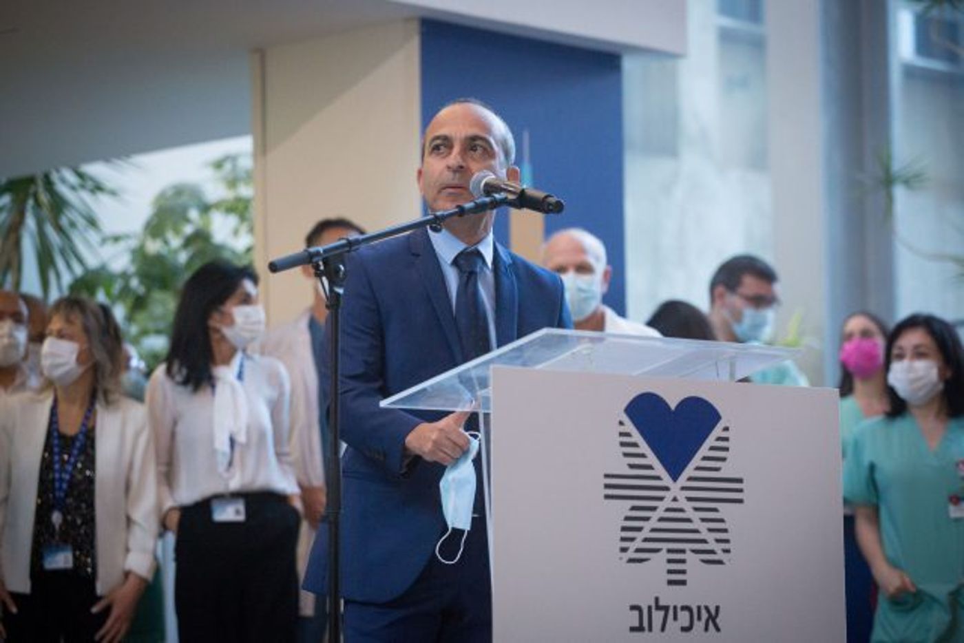 הסטודנטים באיכילוב זועמים: "מתקמצנים עלינו"
