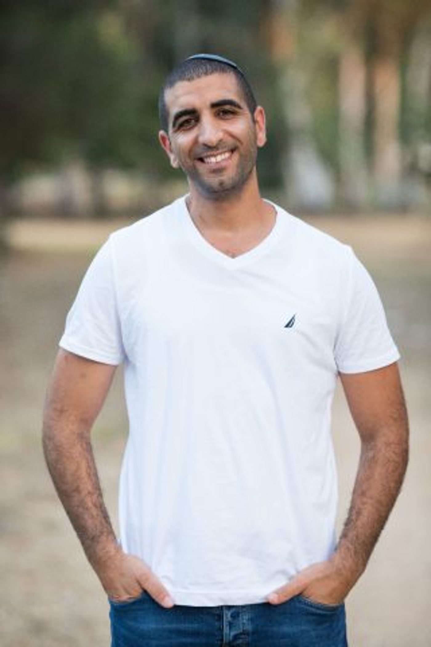 "שגרירים בלב" | שידוכים בין חברים באופן ממוסד