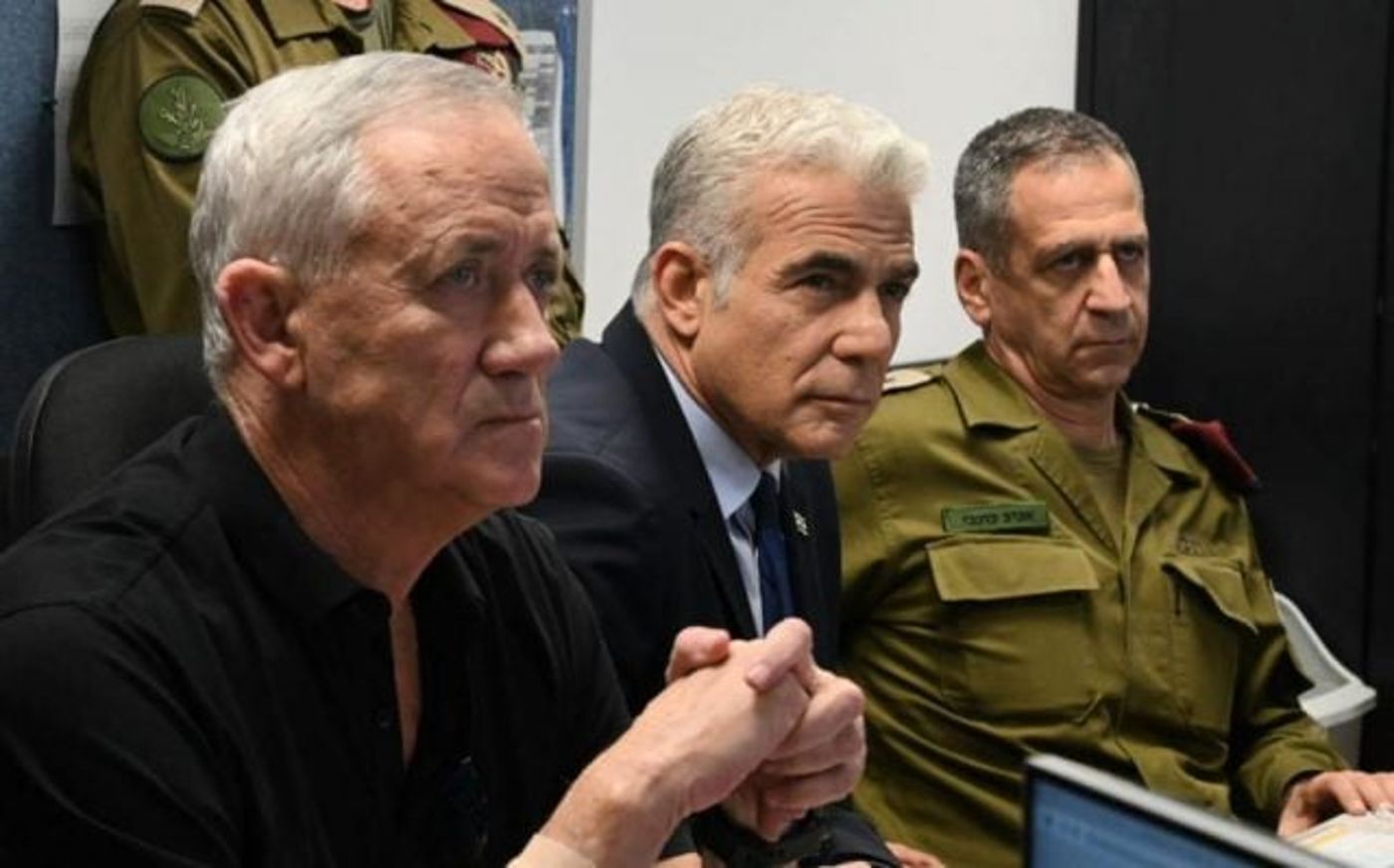 סטילס: חיים צח /לע"מ