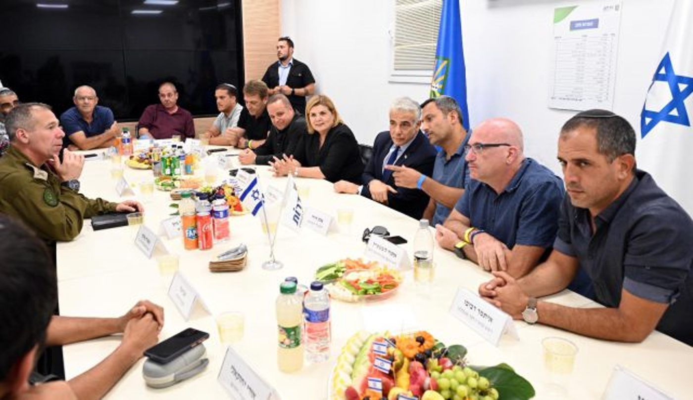 סטילס: חיים צח /לע"מ