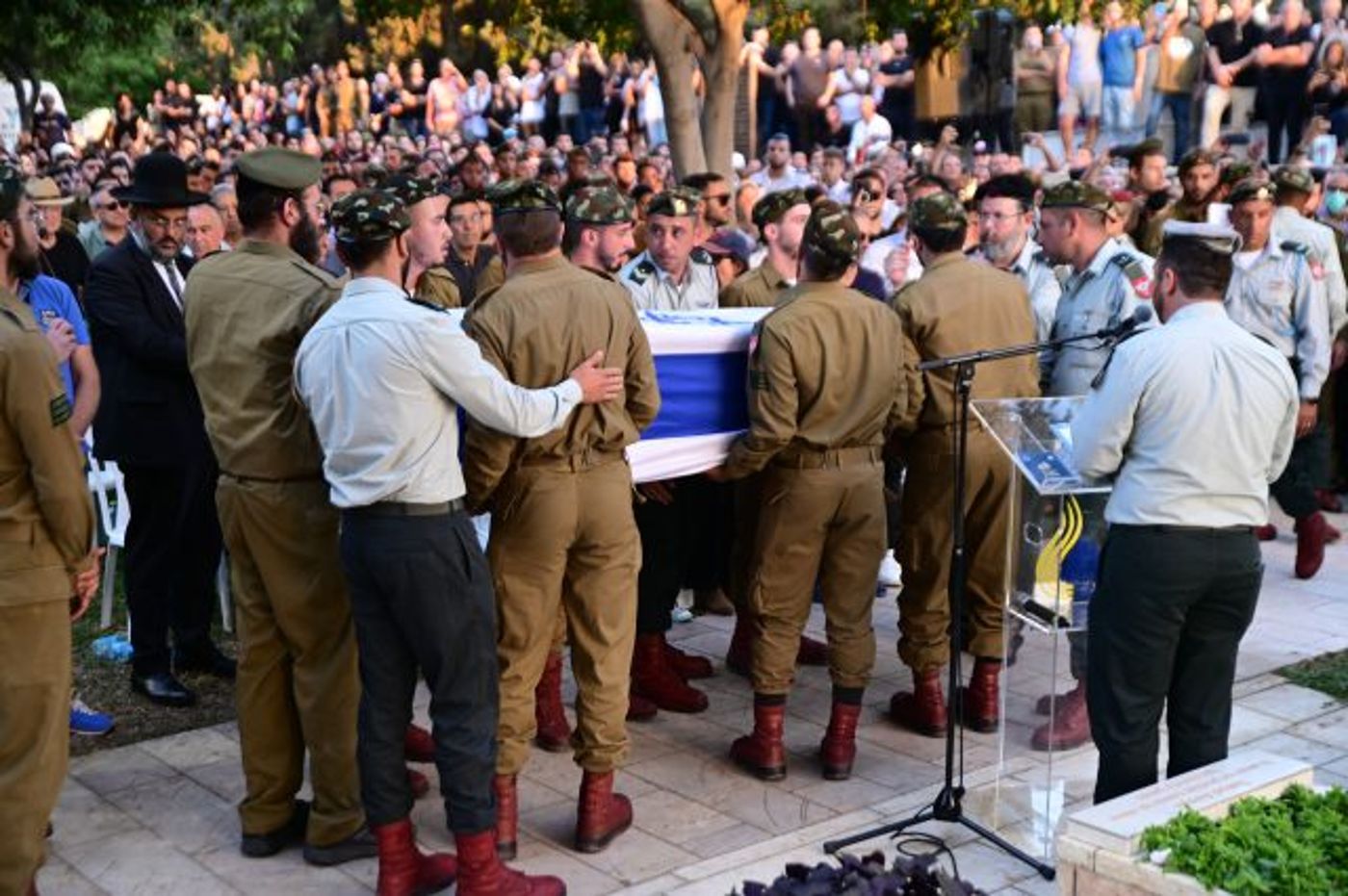 "אני אוהבת אותך, אח קטן שלי": נתן ז"ל הובא למנוחות