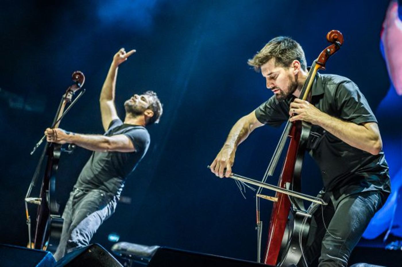 2Cellos לראשונה בישראל, להופעה אחת בלבד