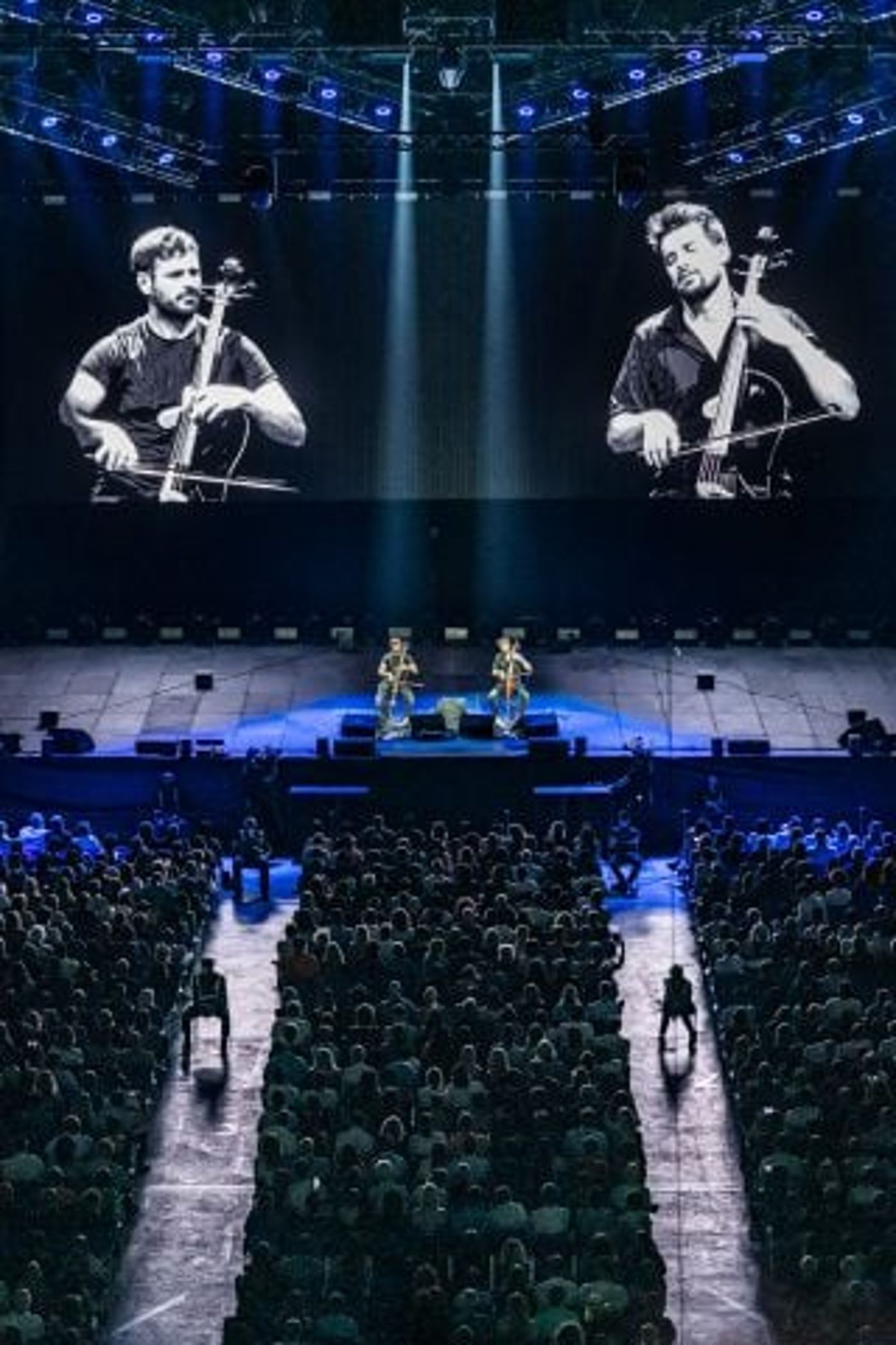 2Cellos לראשונה בישראל, להופעה אחת בלבד
