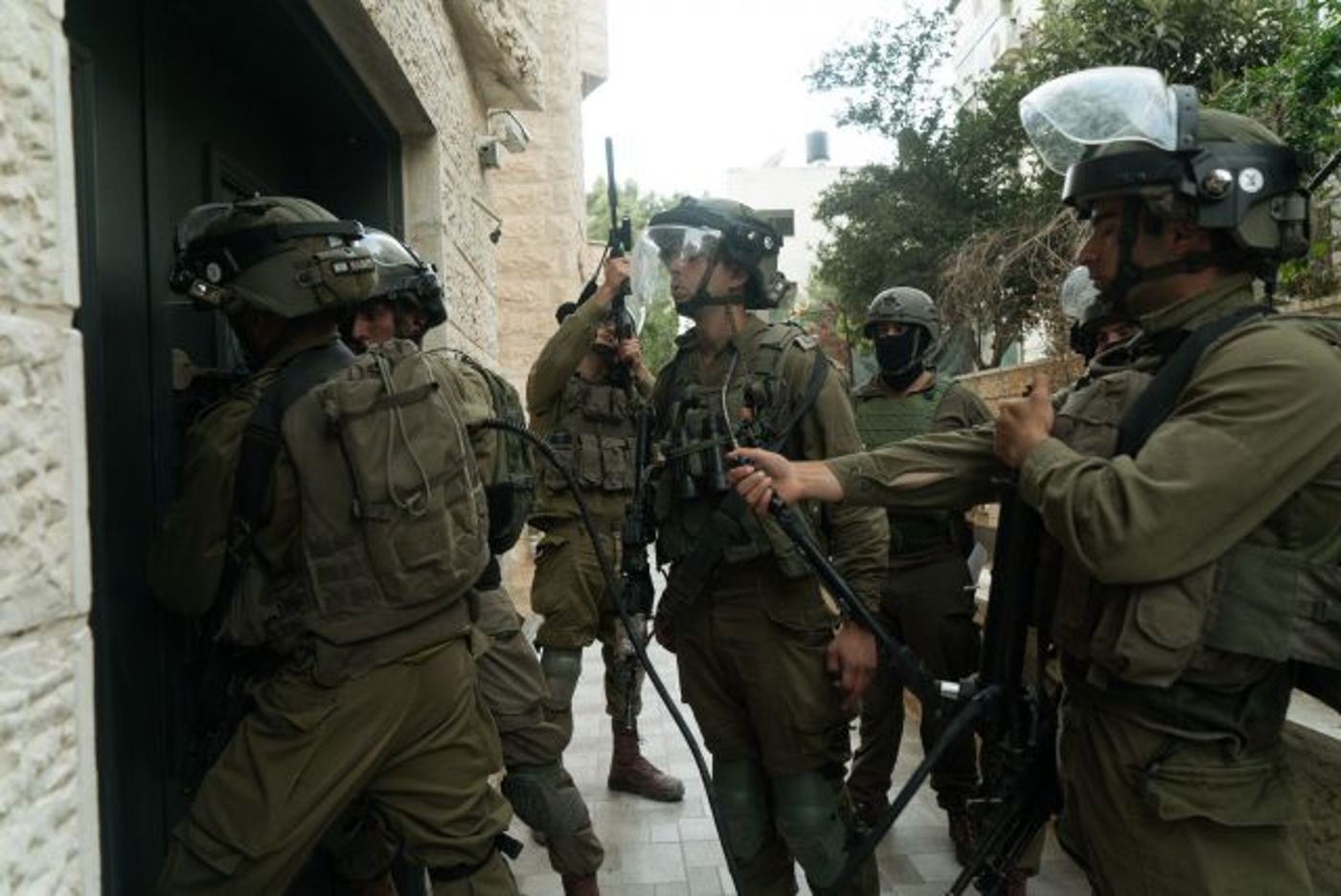 נעצרו 10 מבוקשים של ארגון "החזית העממית"