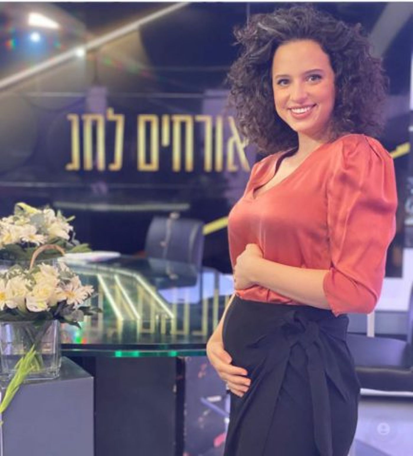 עולה על הדוסית גם לאולפן (צילום מסך מתוך אינסטגרם)