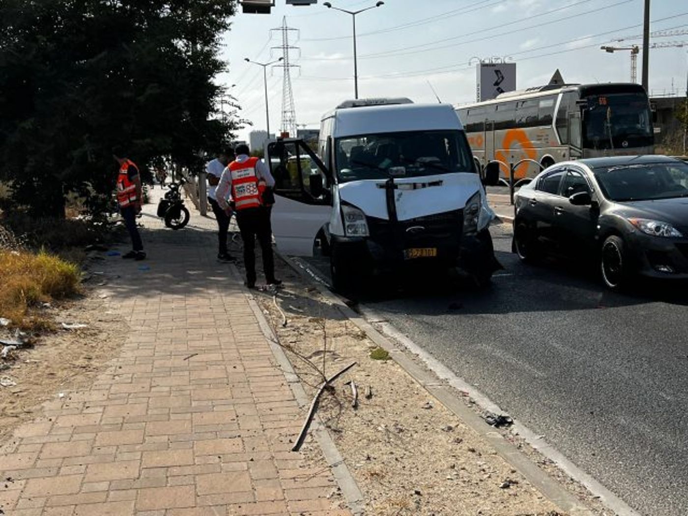 7 פצועים בתאונת דרכים בדרך אם המושבות
