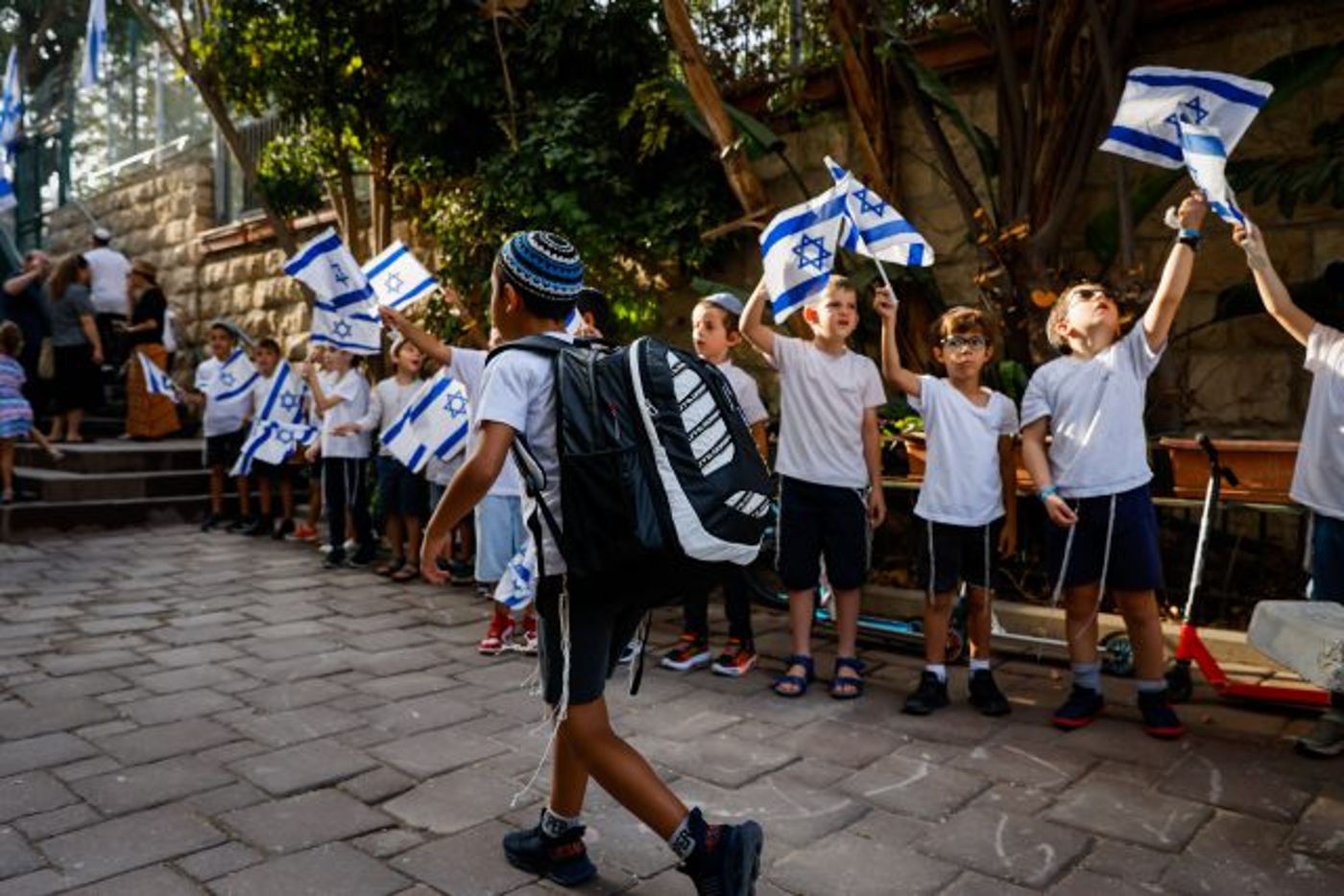 תלמידים בירושלים ביום הראשון ללימודים