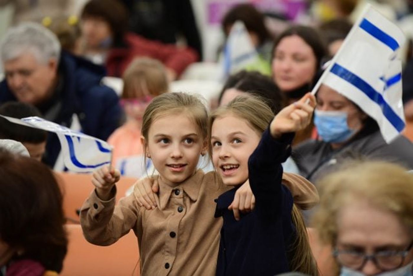 האתגר הציוני העכשווי קשור ביכולת לגשר על הפערים בין השבטים השונים שכבר גרים בארץ. עולים חדשים, ארכיון