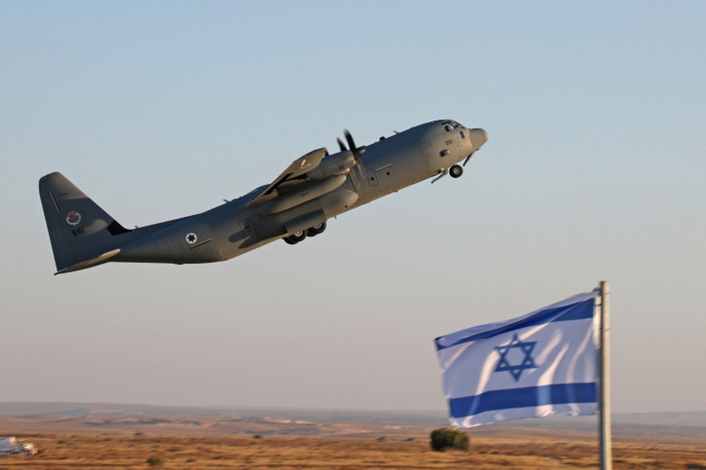 הגלגל לא נפתח: מטוס חיל האוויר ביצע נחיתת חירום