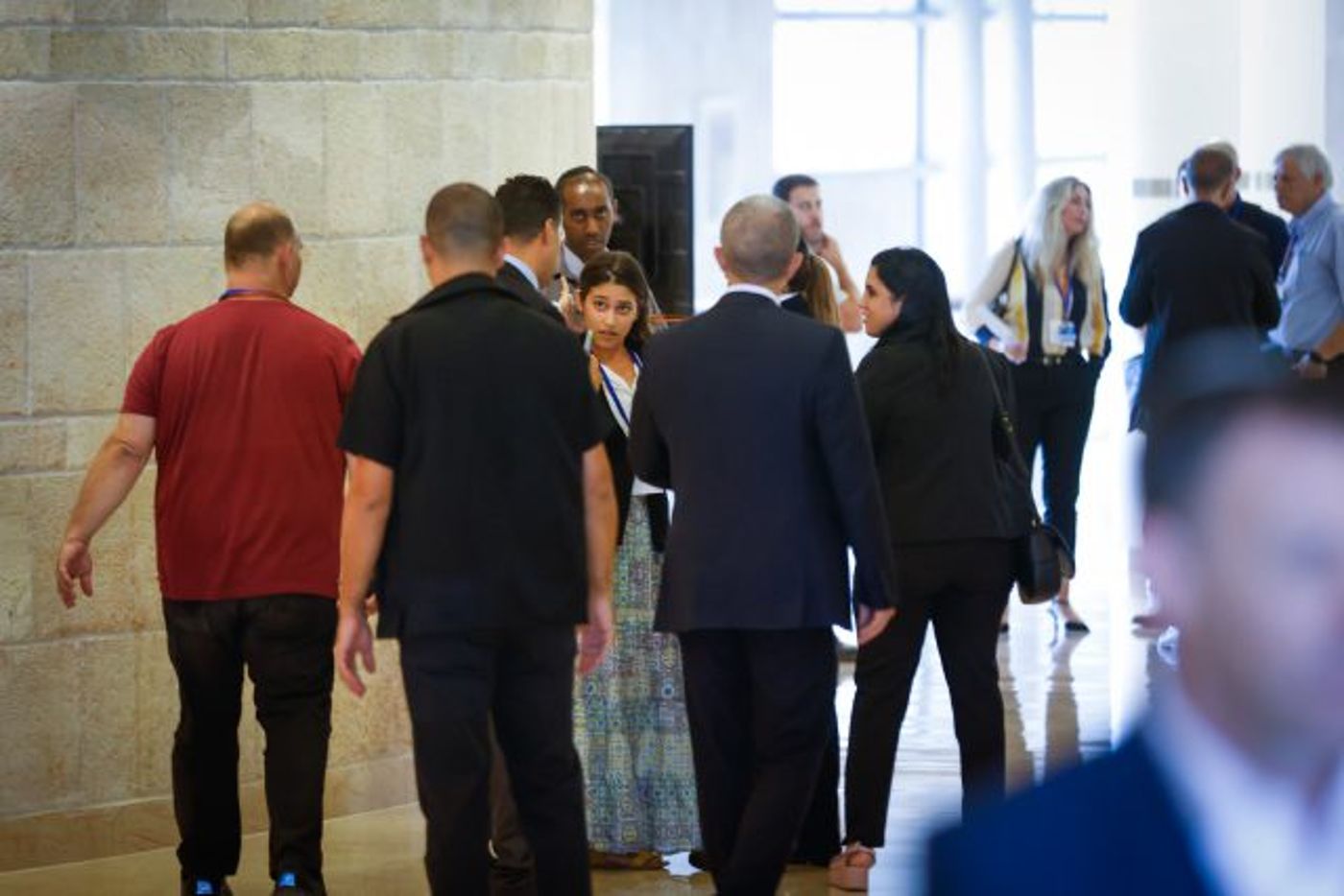 מוכתר בכנסת, אמש, בניסיון לרשום את מפלגתה – שלא צלח בגלל אי הסכמה על זהות המקום הראשון ברשימה