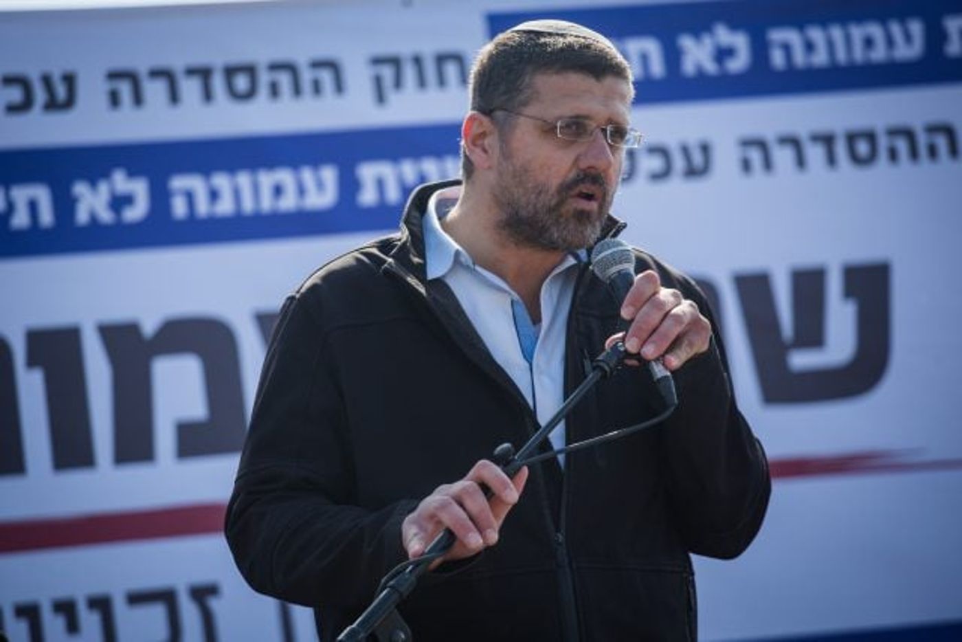 עו"ד אביחי בוארון, מועמד הליכוד שחתם על ההתחייבות