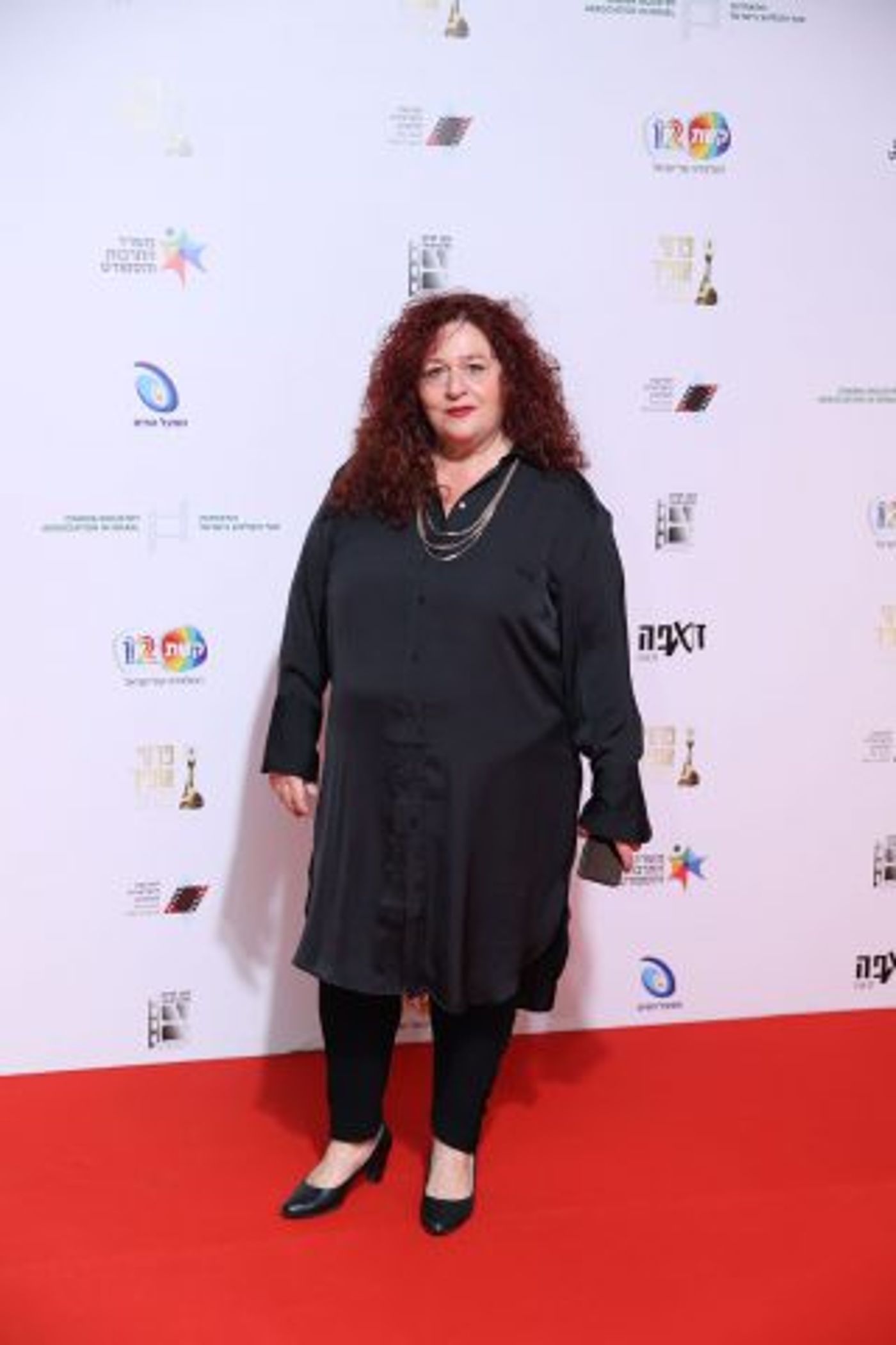 אסתי זקהיים