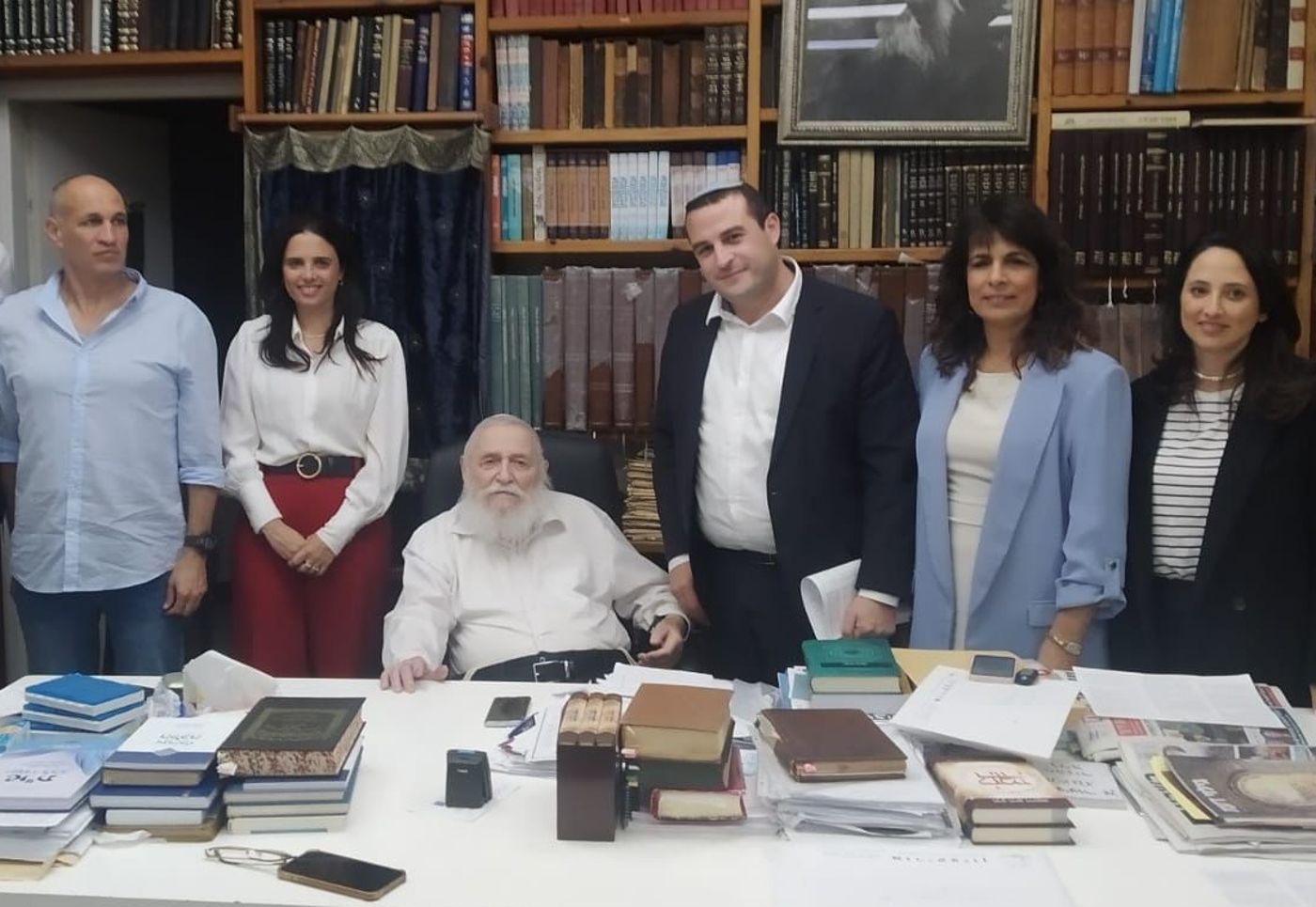 תקבל תמיכה? שקד והבית היהודי בבית הרב דרוקמן