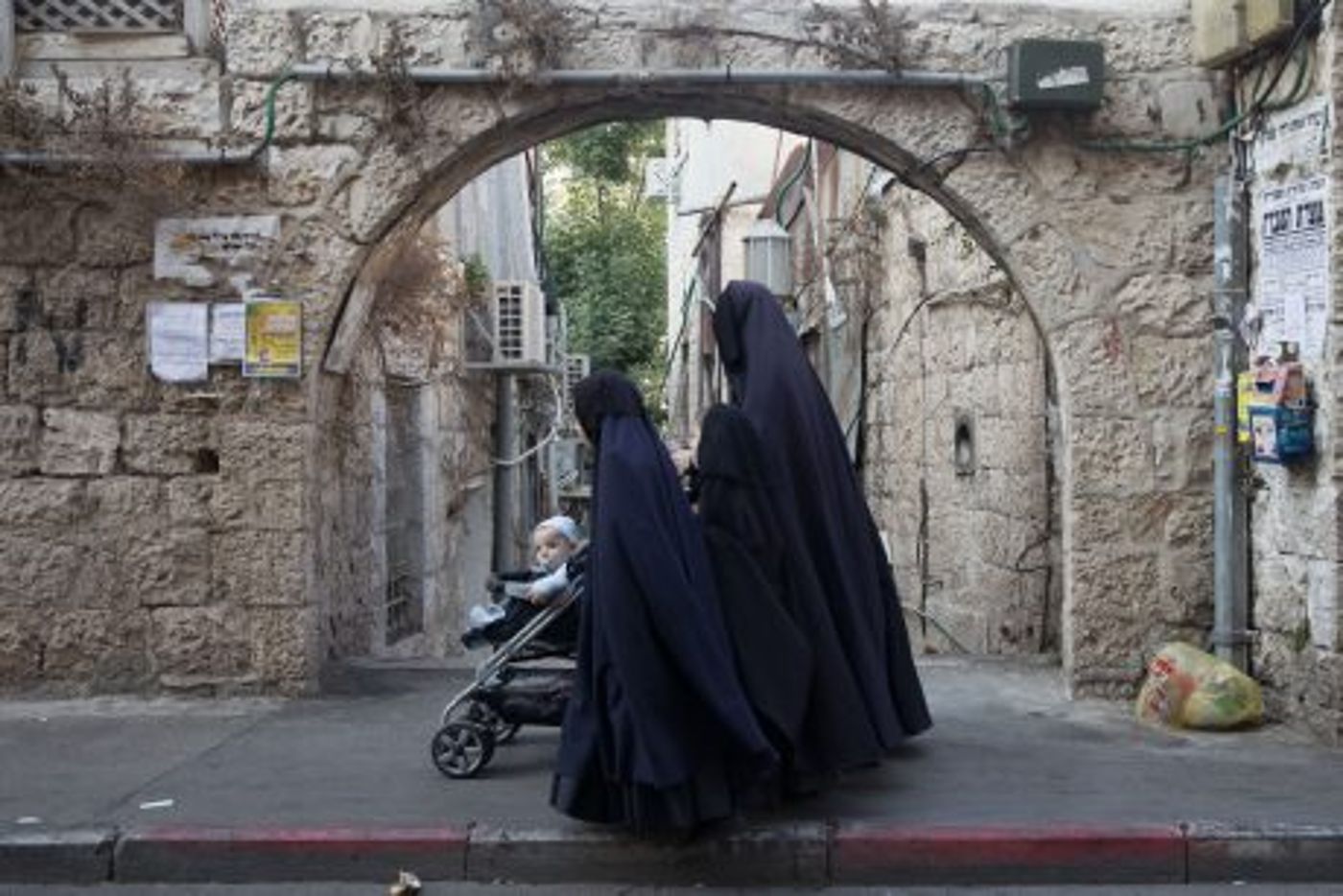 פשיטה על כת "לב טהור" במקסיקו: הבן הושב לאביו