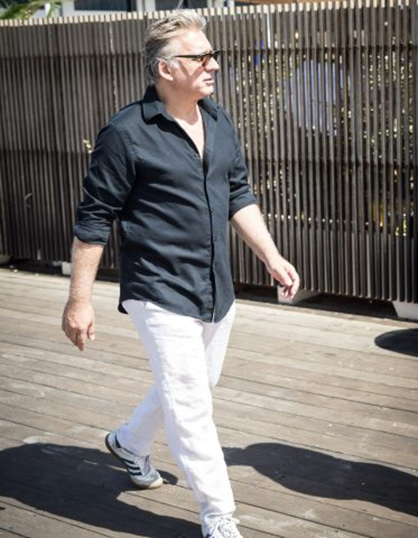 אי אפשר איתה ואי אפשר בלעדיה: ארץ נהדרת חוגגת 20