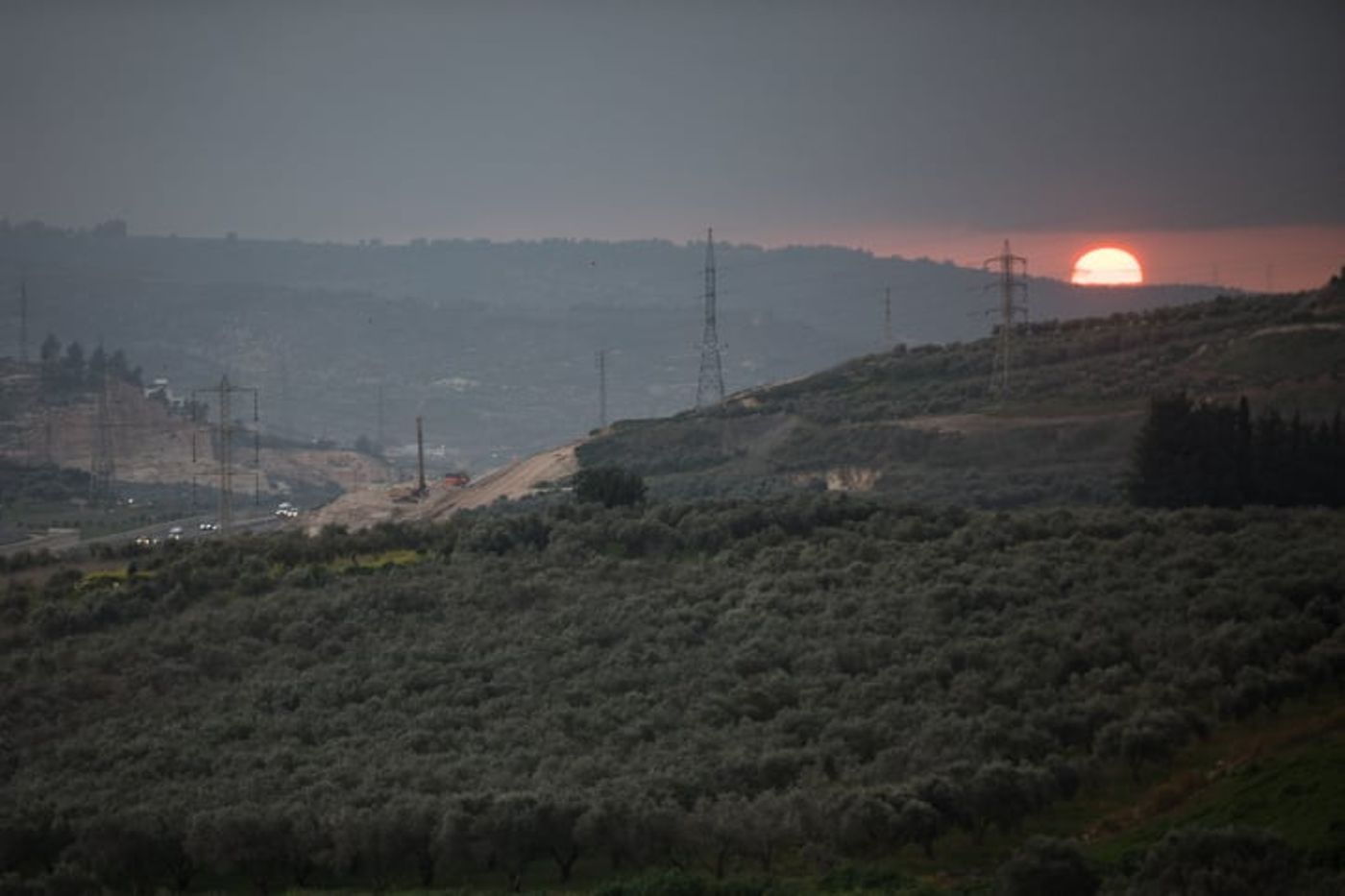 עלייה בטמפ'; מעונן וגשם: תחזית מזג אוויר לסופ"ש הקרוב