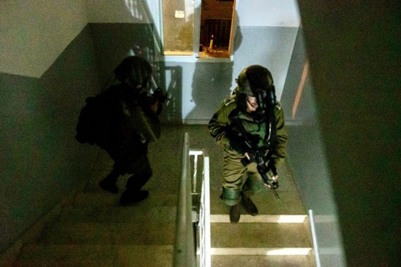 כוחות הביטחון עצרו 12 מבוקשים ביו"ש ובבקעה