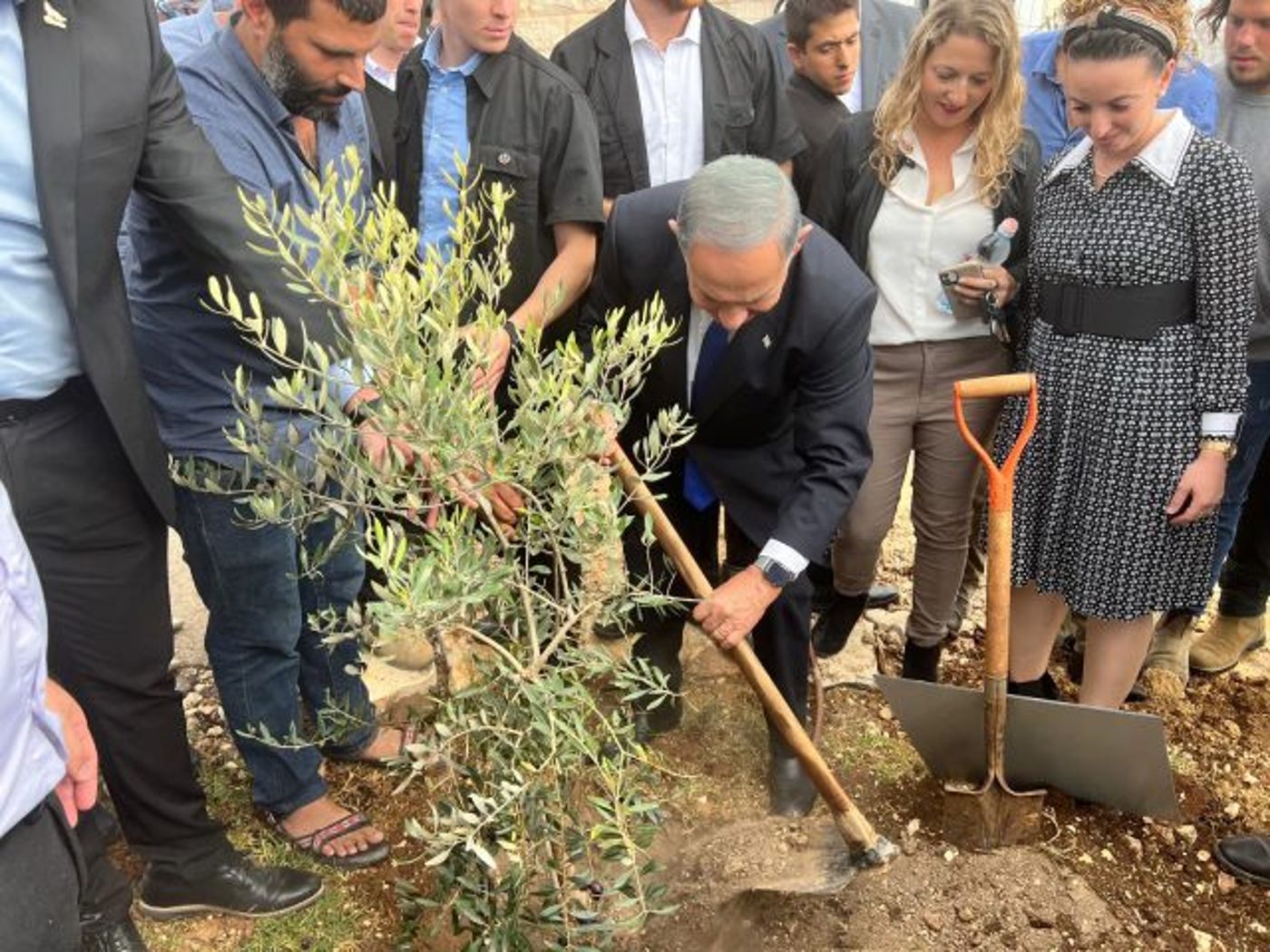 נתניהו מבטיח שוב: אסדיר את ההתיישבות הצעירה