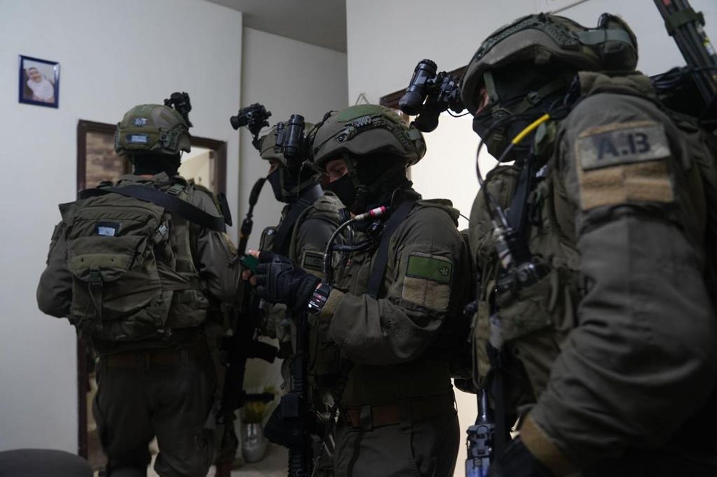 במהלך הלילה: 8 מבוקשים נעצרו ביהודה ושומרון