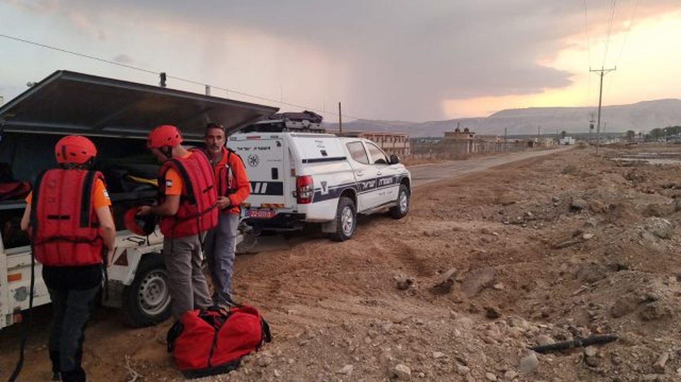 בשל שיטפון: 50 מטיילים חולצו מנחלי מדבר יהודה