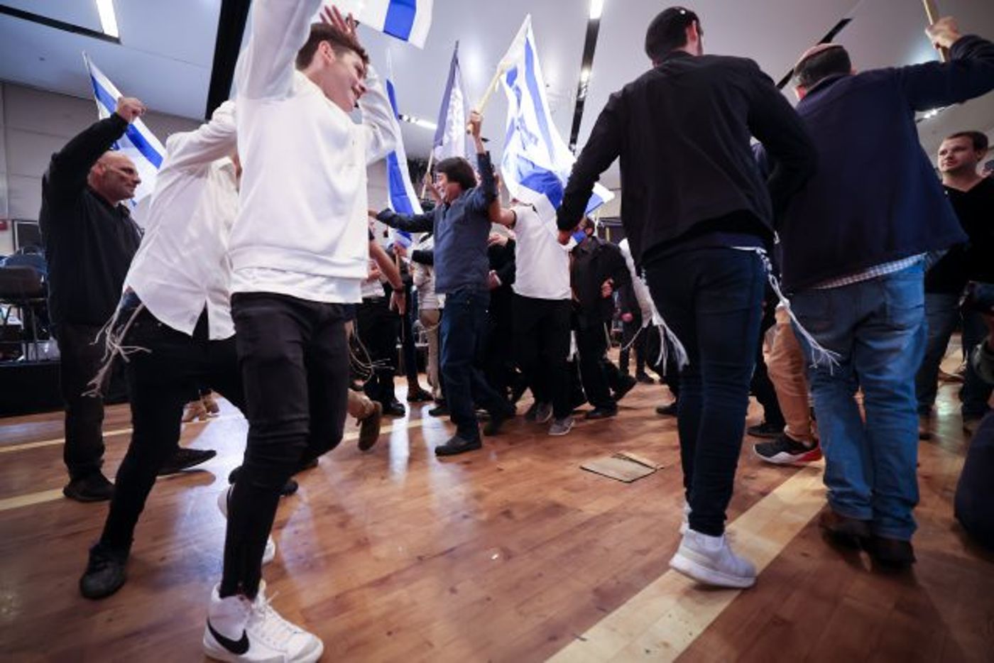 צפו: הרגע בו פעילי בן גביר גילו על הניצחון בבחירות