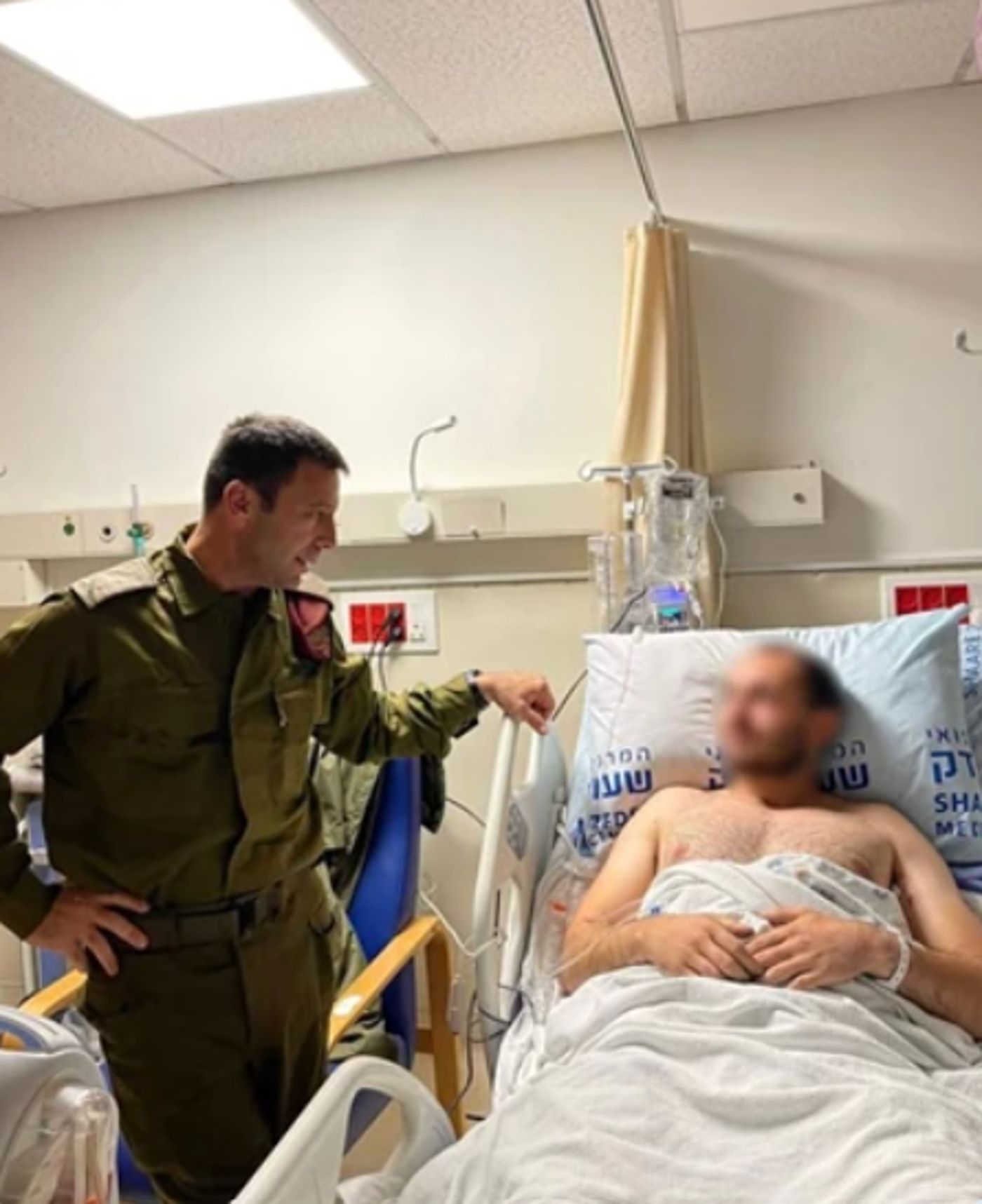 מפקד פיקוד העורף ביקר את הקצין שחיסל את המחבל