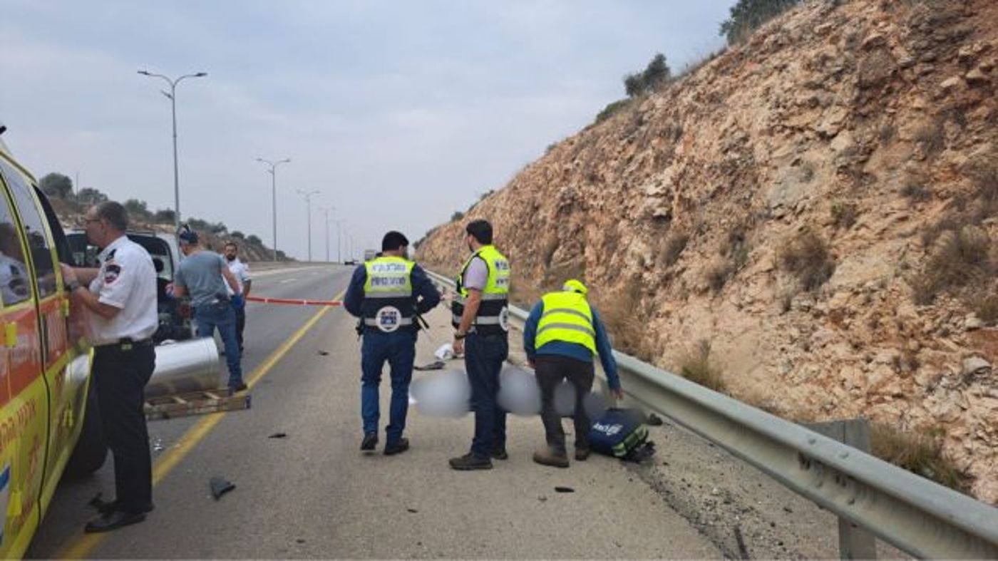 זירת הפיגוע בכביש 5 (דוברות זקא)