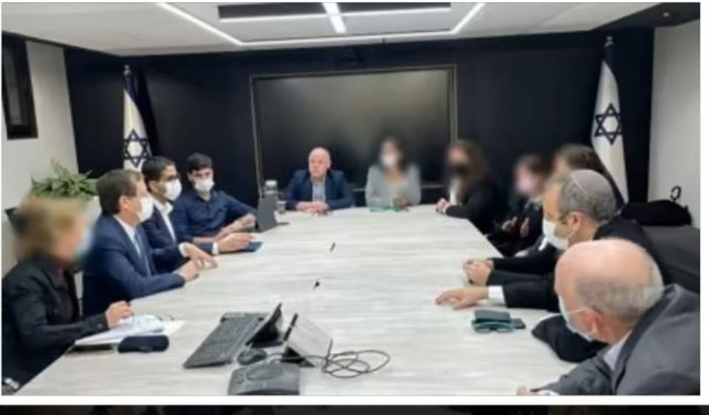 התמונה המטושטשת שפורסמה ועליה הוגשה התביעה (דוברות בית הנשיא)