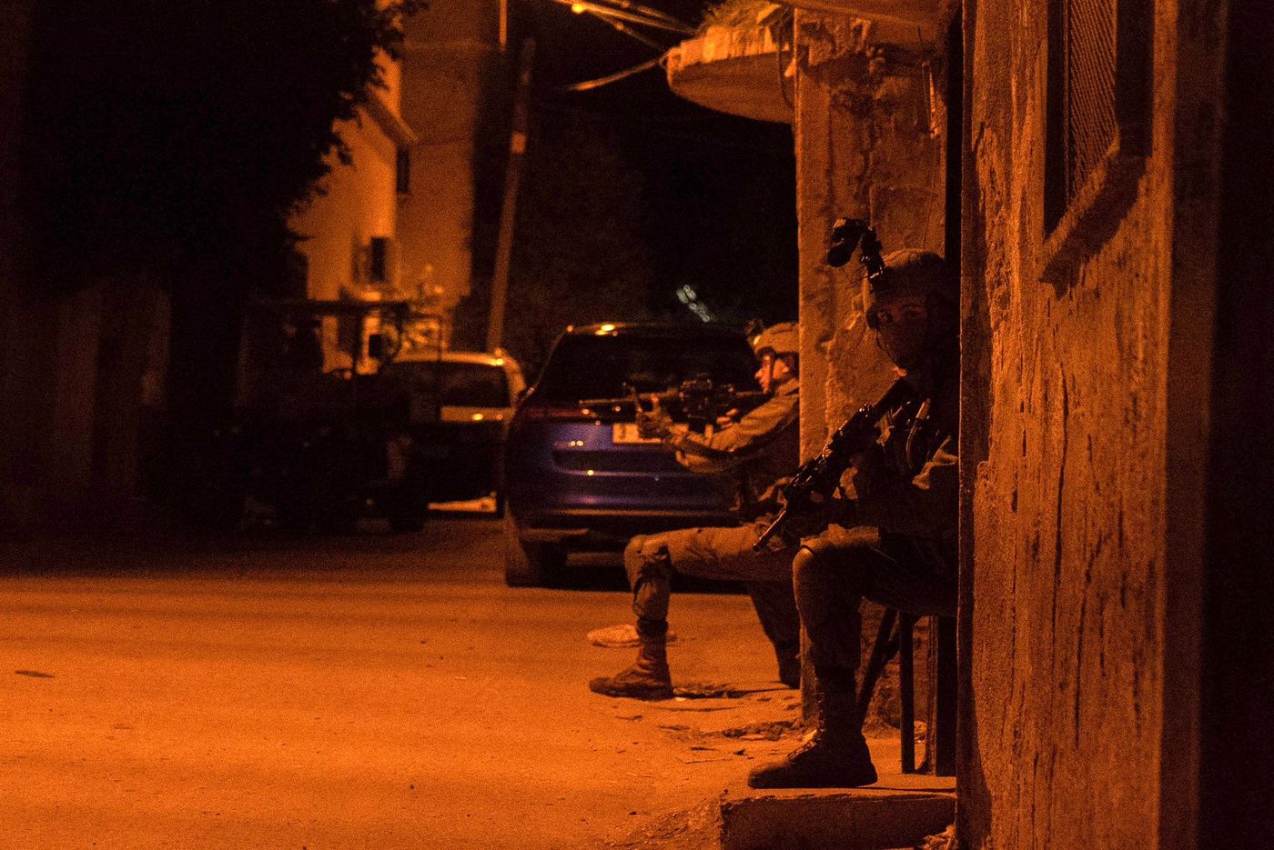 מעצר תחת אש: כוחות הביטחון עצרו 13 מבוקשים