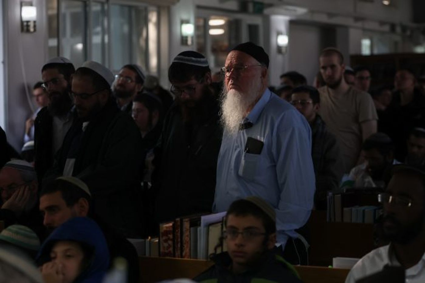 מבט מלמעלה: קהל הרבבות בהלווית הרב דרוקמן זצ"ל