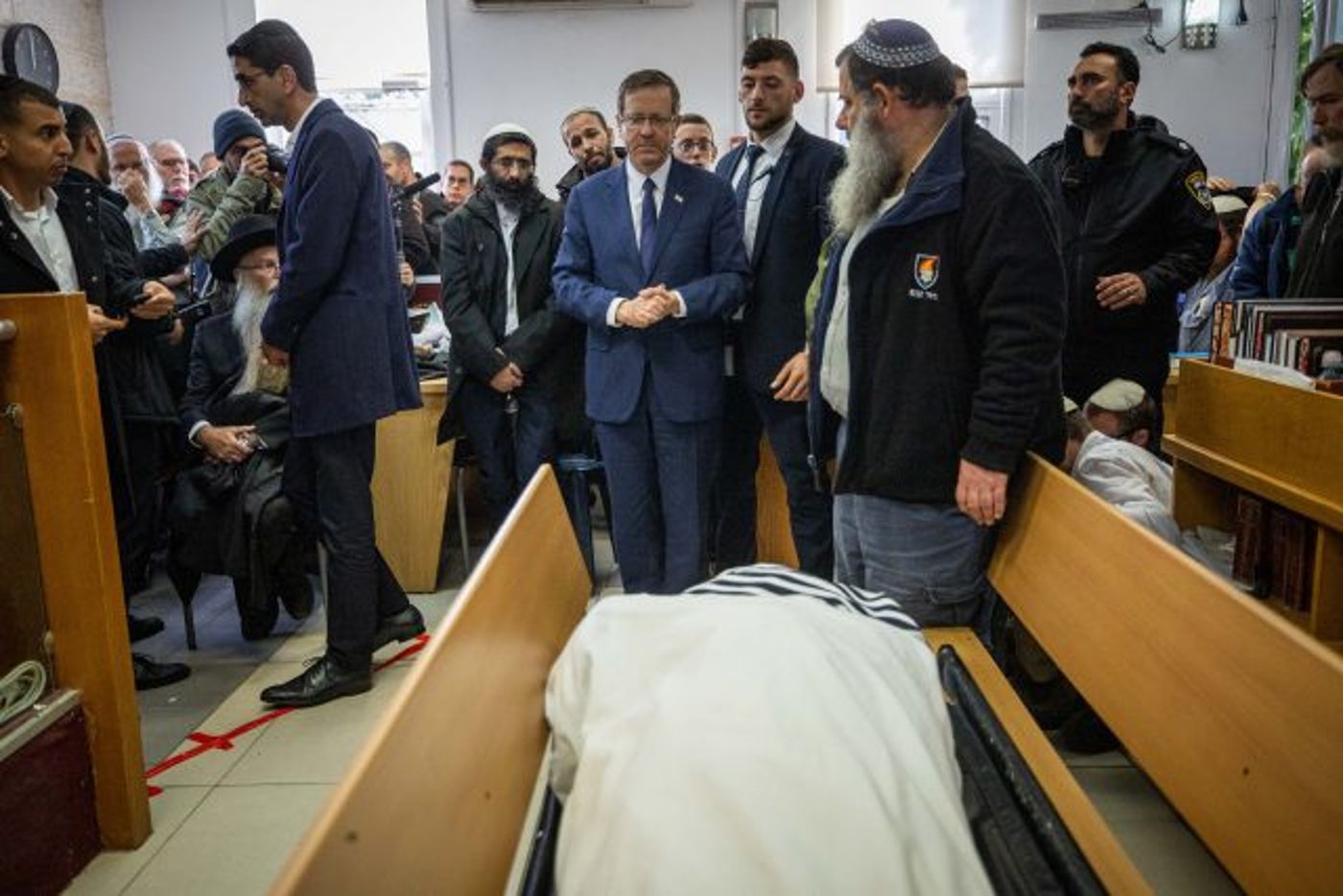 הרב דרוקמן זצ"ל נטמן בבית העלמין במשואות יצחק