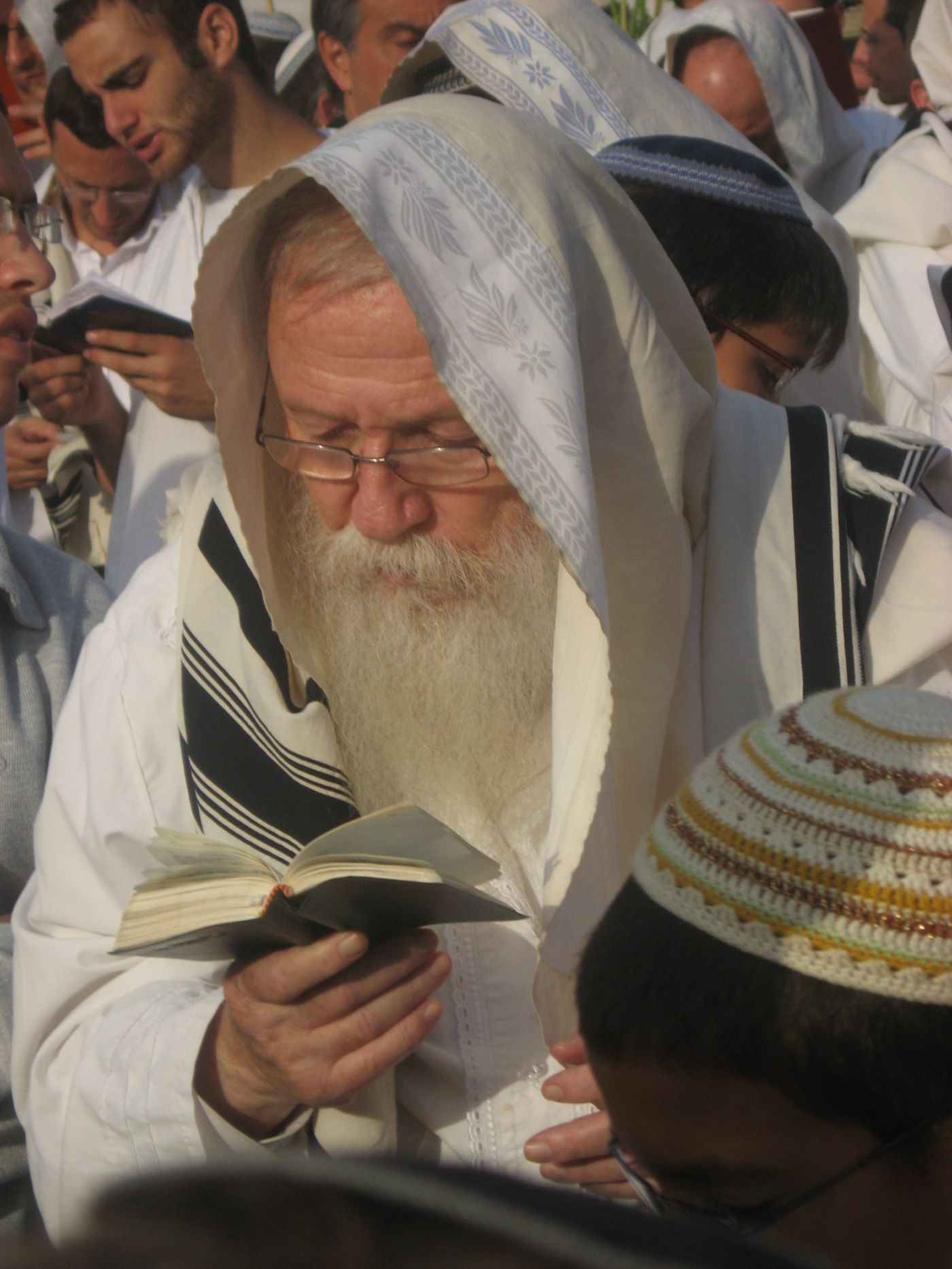 החוק להנצחת הרב דרוקמן אושר במליאת הכנסת: "שייחשפו לפועלו"