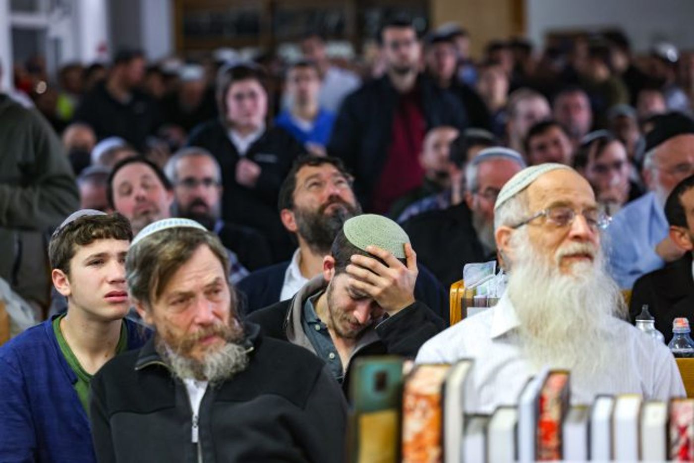 בדרכו האחרונה: הרב דרוקמן הובא למנוחות