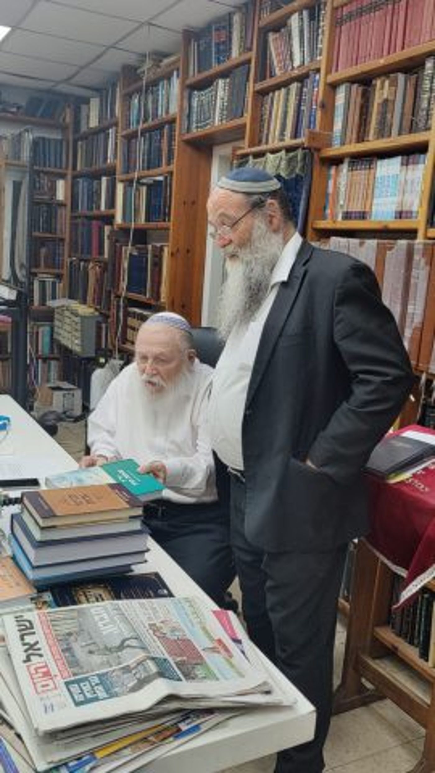 הרב בורשטיין והרב דרוקמן זצ"ל (מכון פוע"ה)
