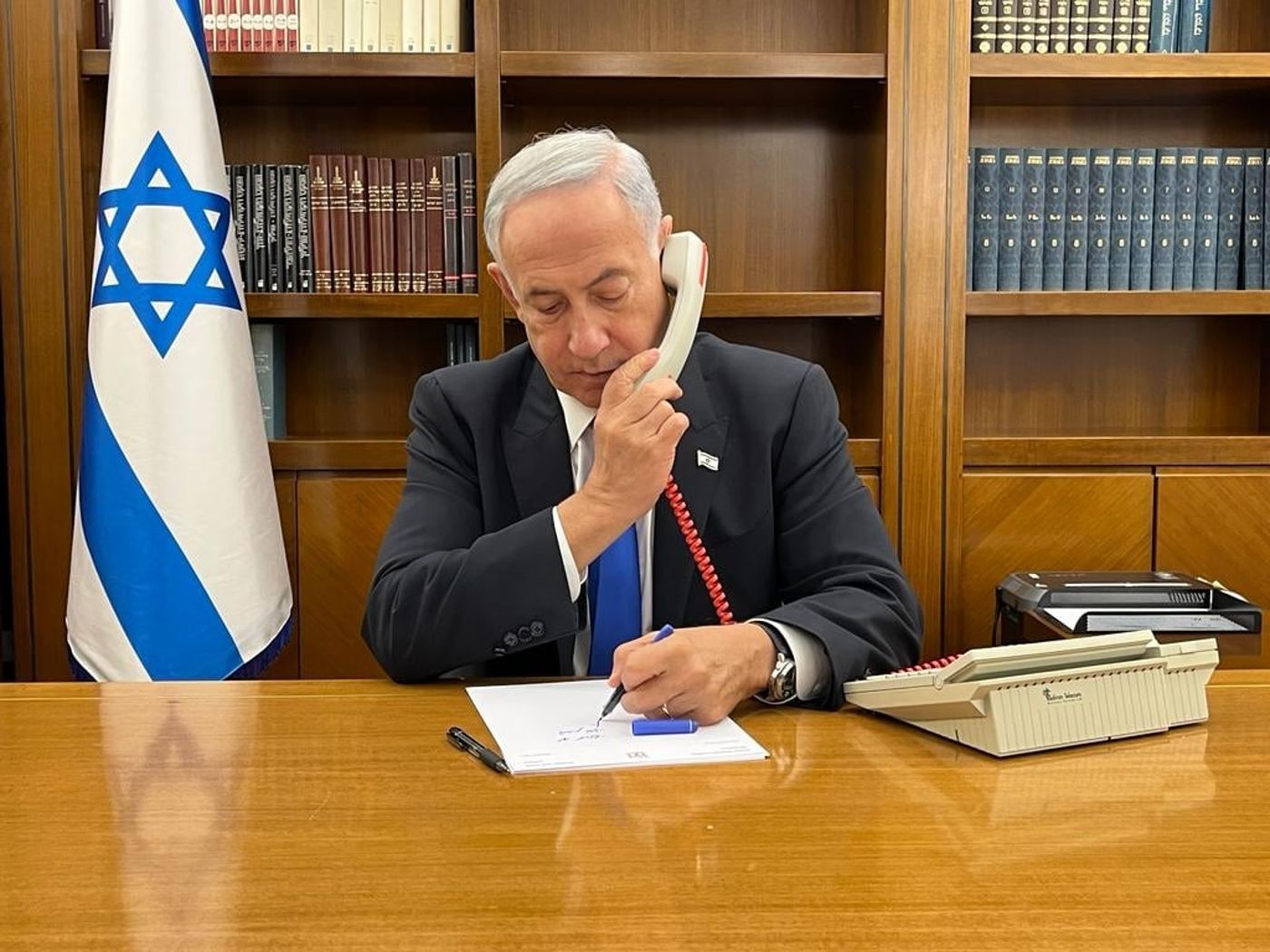 נתניהו בישיבת הממשלה: "נעבוד למען כל האזרחים"