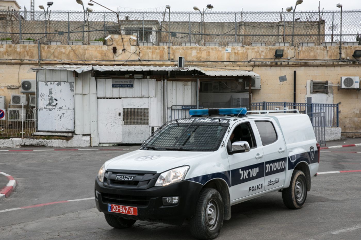 אחרי שביקר משפחת מחבל: השייח המסית נלקח לחקירה