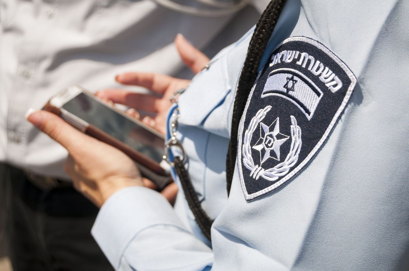 צעיר אוטיסט הוכה קשות באוטובוס על ידי זר