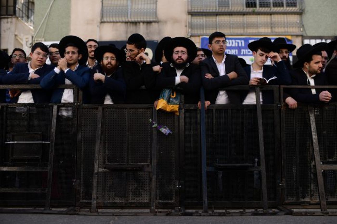 הלווייתו של הרב שמעון בעדני, זקן מועצת חכמי התורה של ש"ס