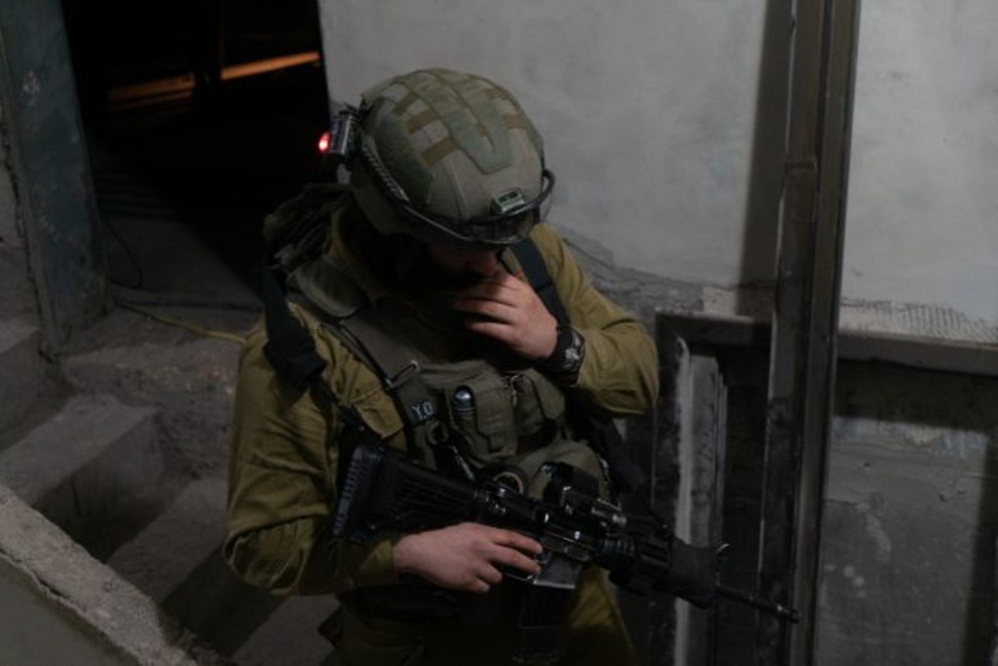 צפו: כוחות צה"ל עצרו מספר מבוקשים ברחבי יו"ש