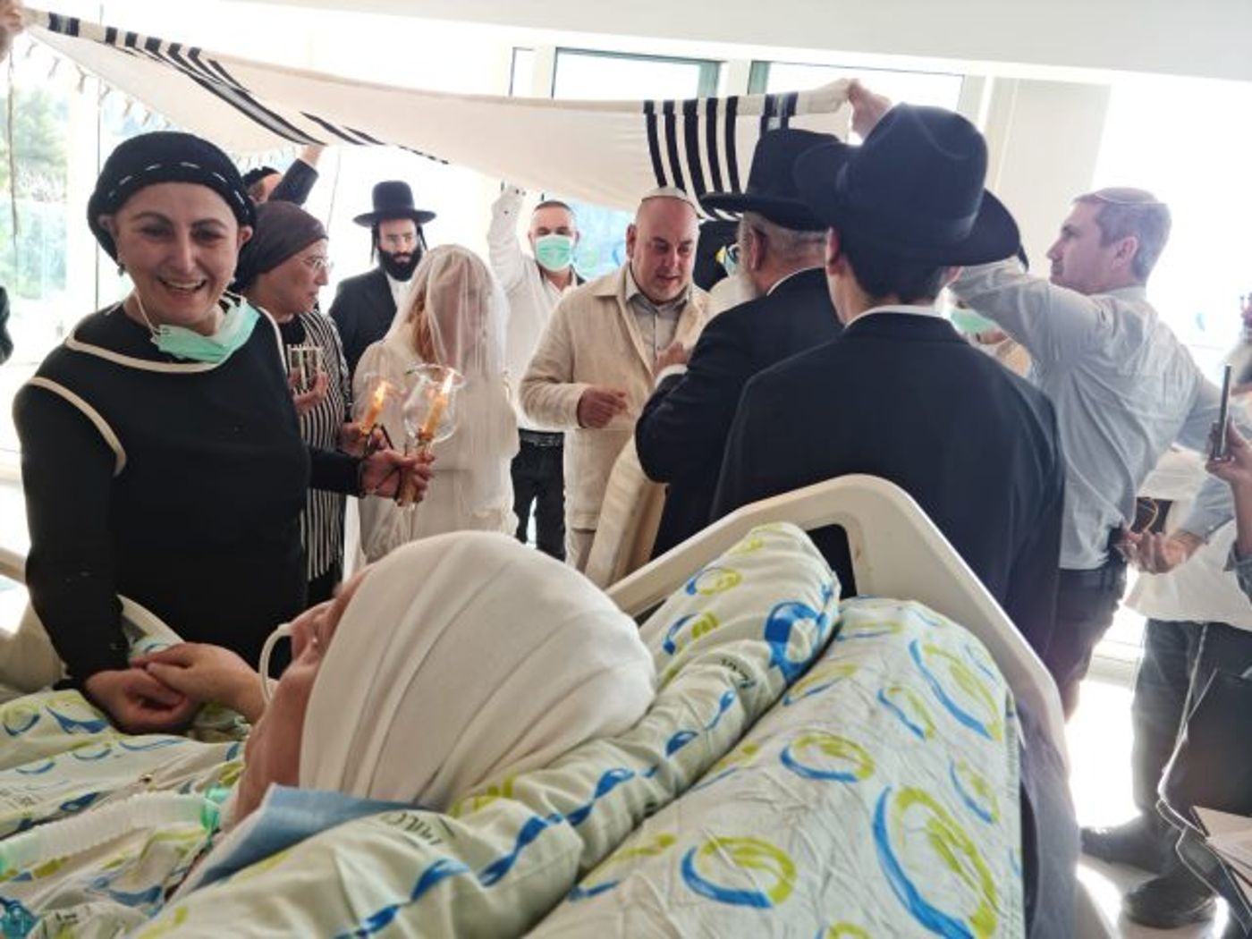 התחתנו במחלקת מונשמים: "רציתי את אמא בחתונה"