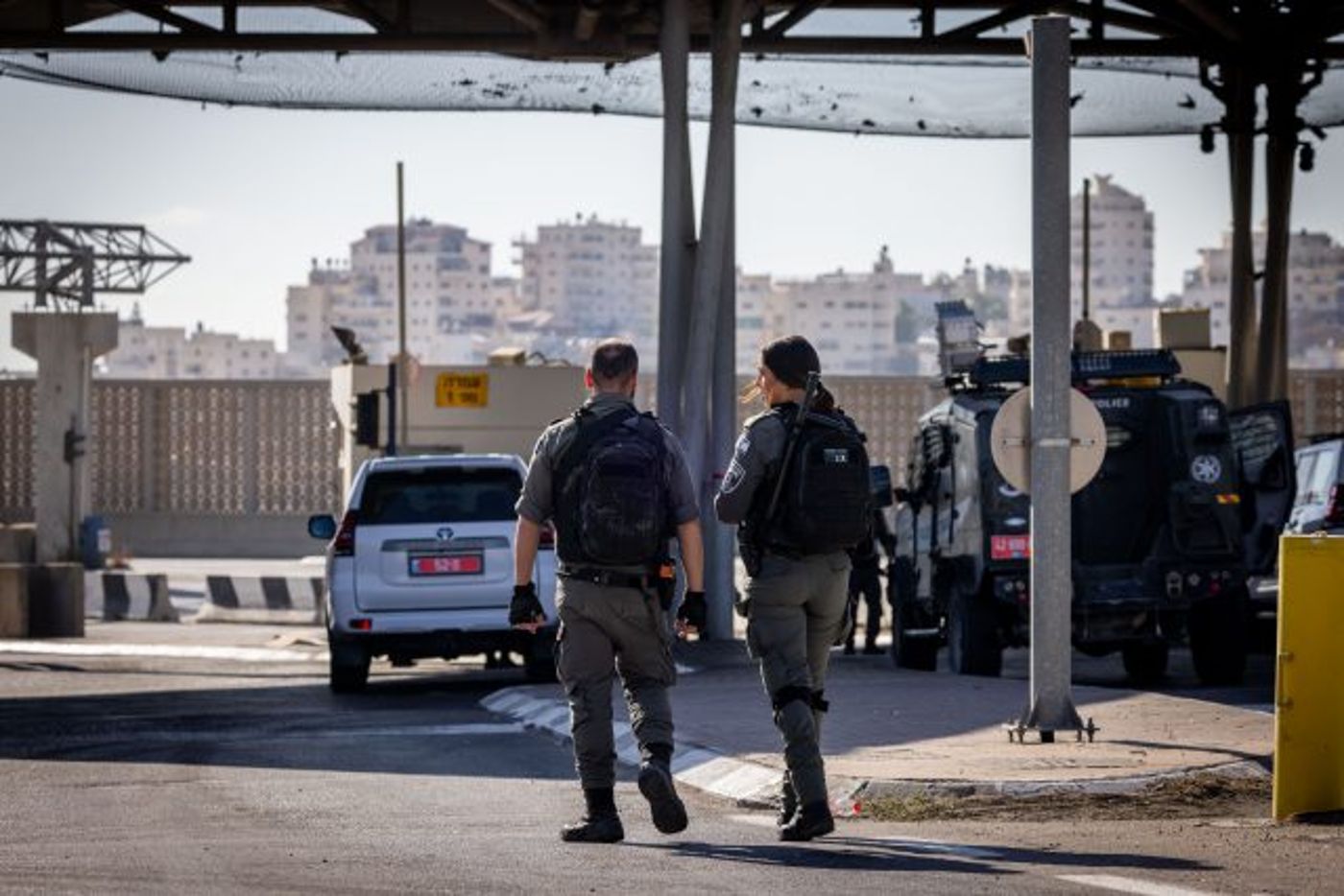צה”ל פועל בעקבת גאבר; הרוג וארבעה פצועים