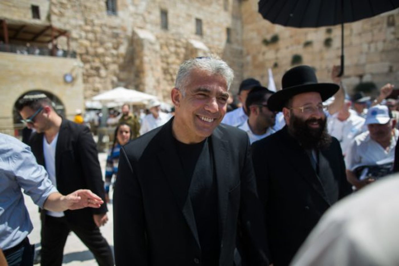 לפיד בכותל, ארכיון