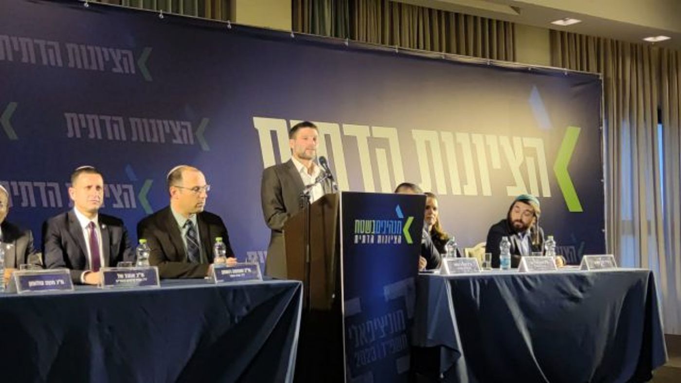 סמוטריץ': יאיר לפיד הכריז מלחמה על מדינת ישראל